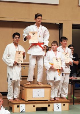 tl_files/judoka_stade/2016/Bilder/2018 07 Mika Siegerehrung.JPG